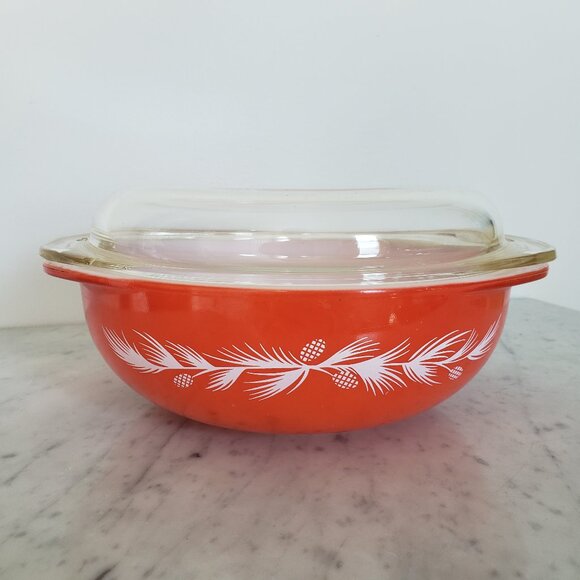 Pyrex Other - Pyrex 024 2 Qt Round Casserole Bowl - Red Orange Holiday Christmas Pinecone